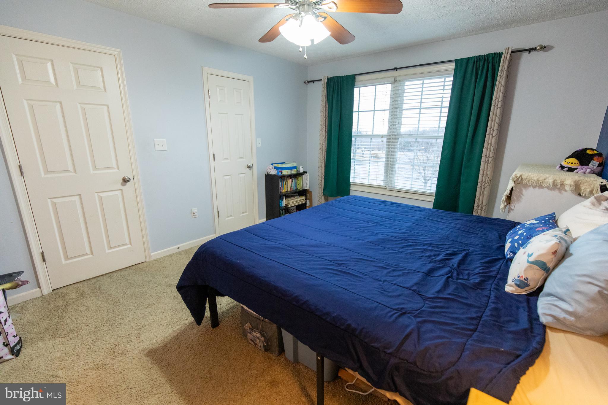 PEBBLE RIDGE - Residential