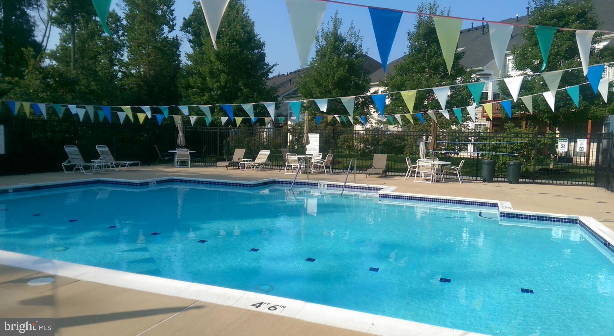 CENTRAL PARKE AT LOWES ISLAND - Residential