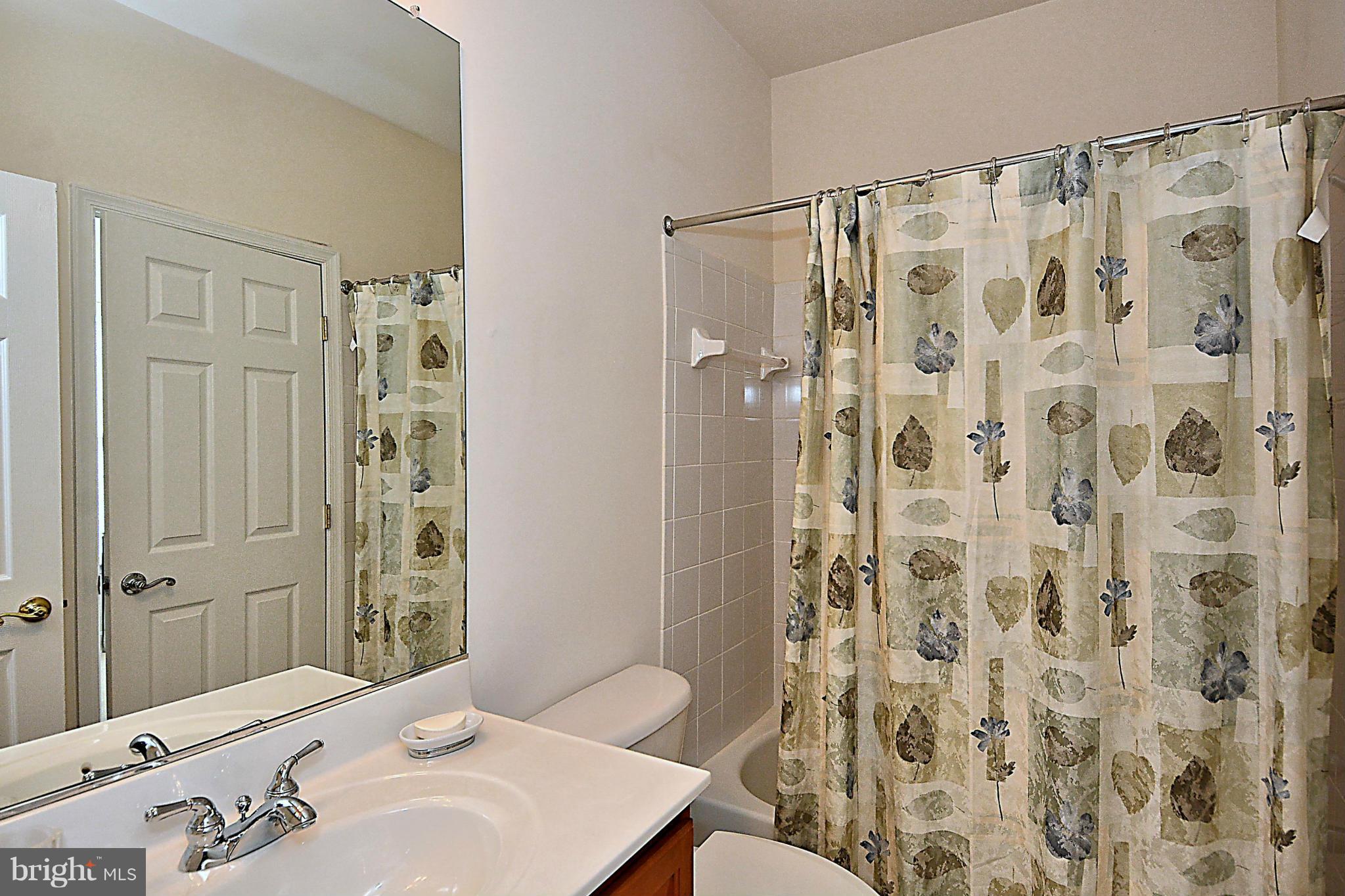 CENTRAL PARKE AT LOWES ISLAND - Residential