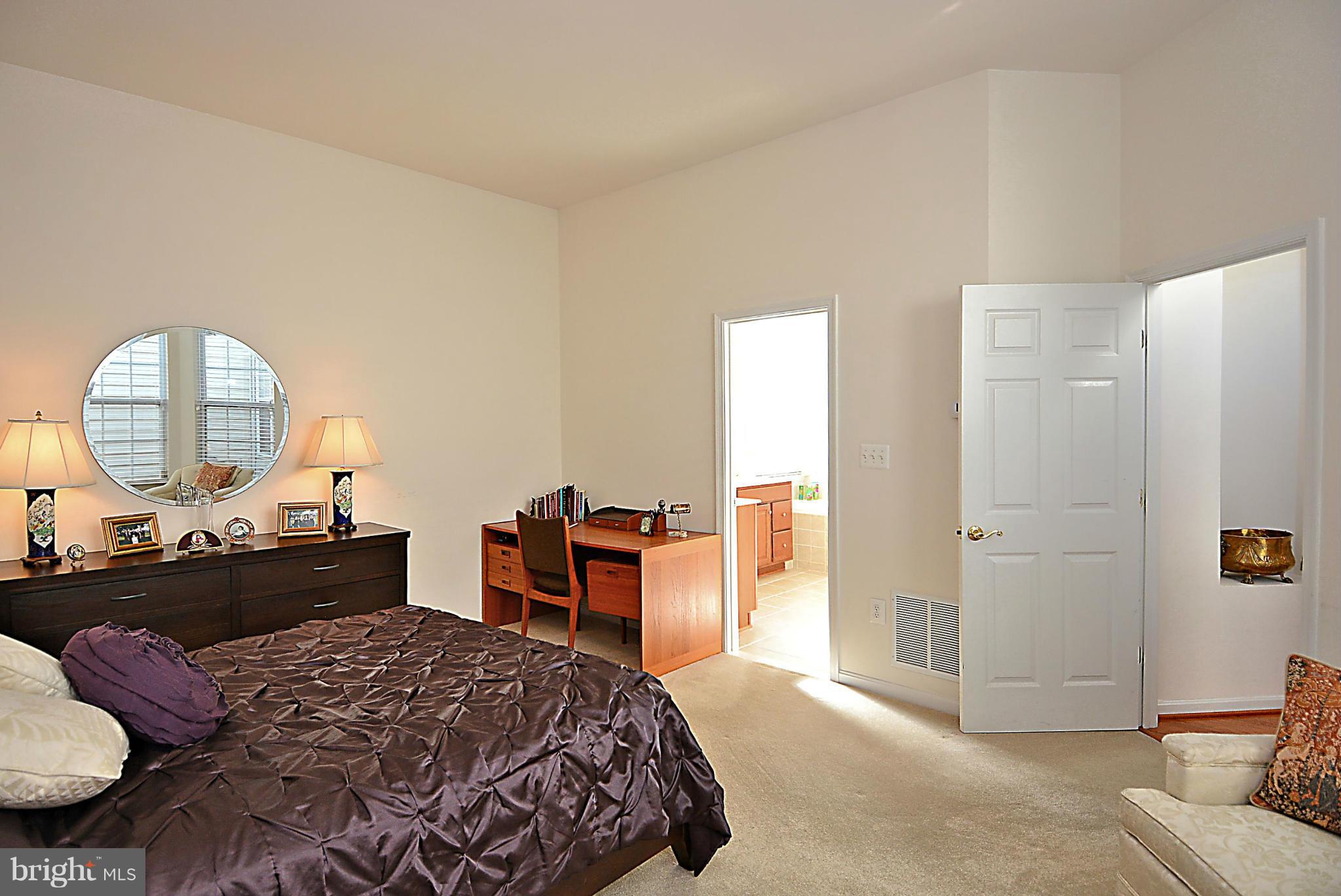 CENTRAL PARKE AT LOWES ISLAND - Residential