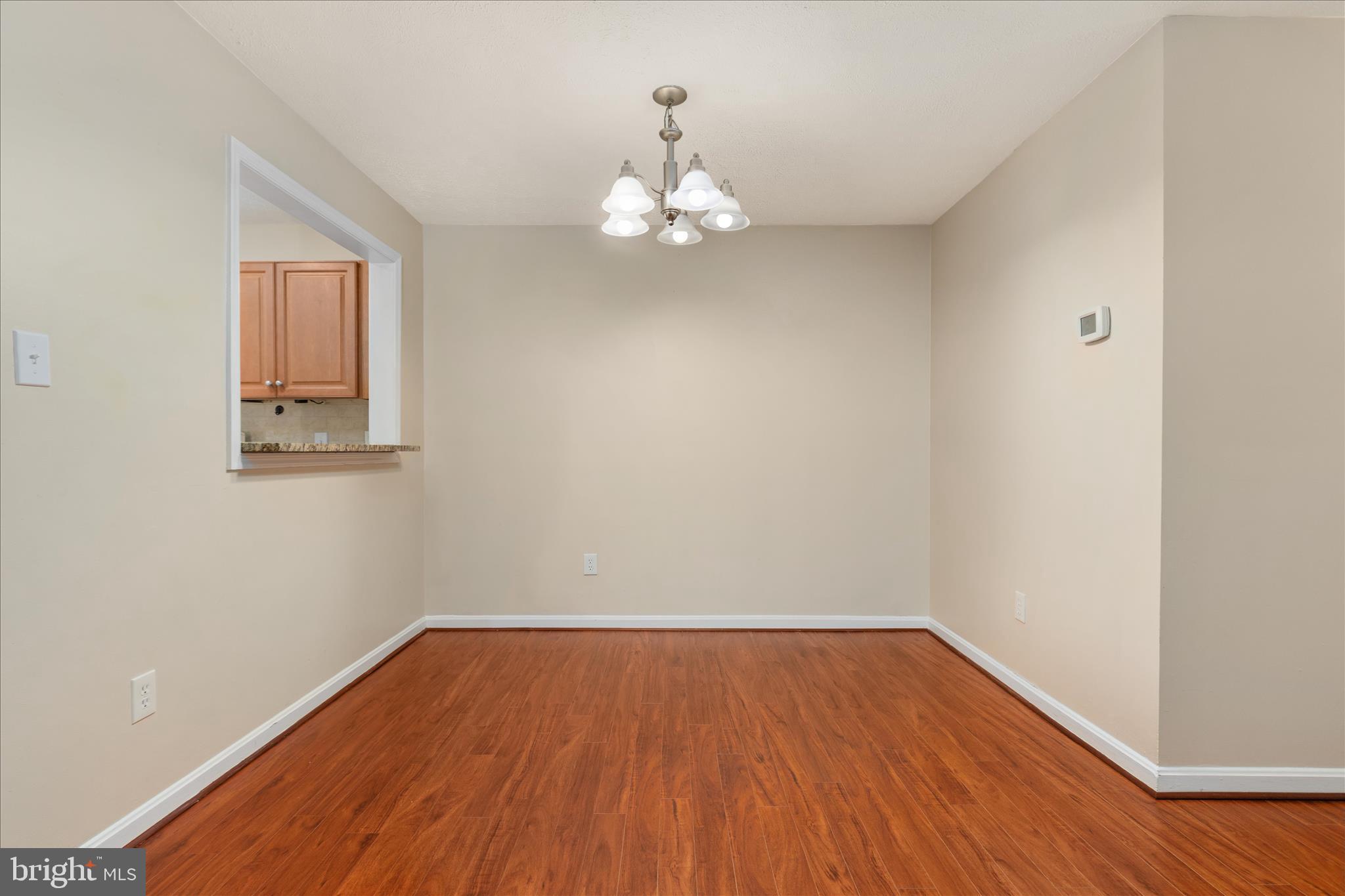 THE OAKTON - Residential