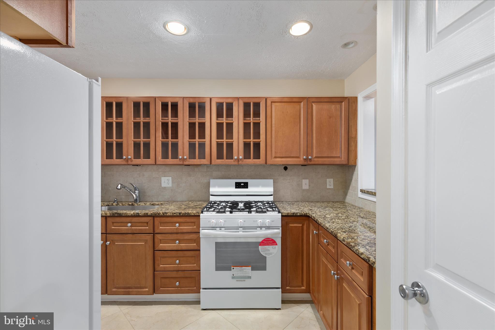 10110 OAKTON TERRACE ROAD 10110