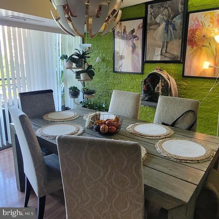 Welcome to this Condo ready for new owner with nice and convenient location close to food store, restaurants, MD University, gym, Mall and bus stop. This condo is in a suitable location because it's mins away to DC, I495, I95. Spacious three-bedroom one and a half bathroom, Kitchen, balcony and full of sunlight. Go to the 5rd floor and once you exit the elevator go straight and you see the condominium #501 on your left hand. PLEASE KNOCK ON THE DOOR. Call listing agent 202 361 1550, by appointment only