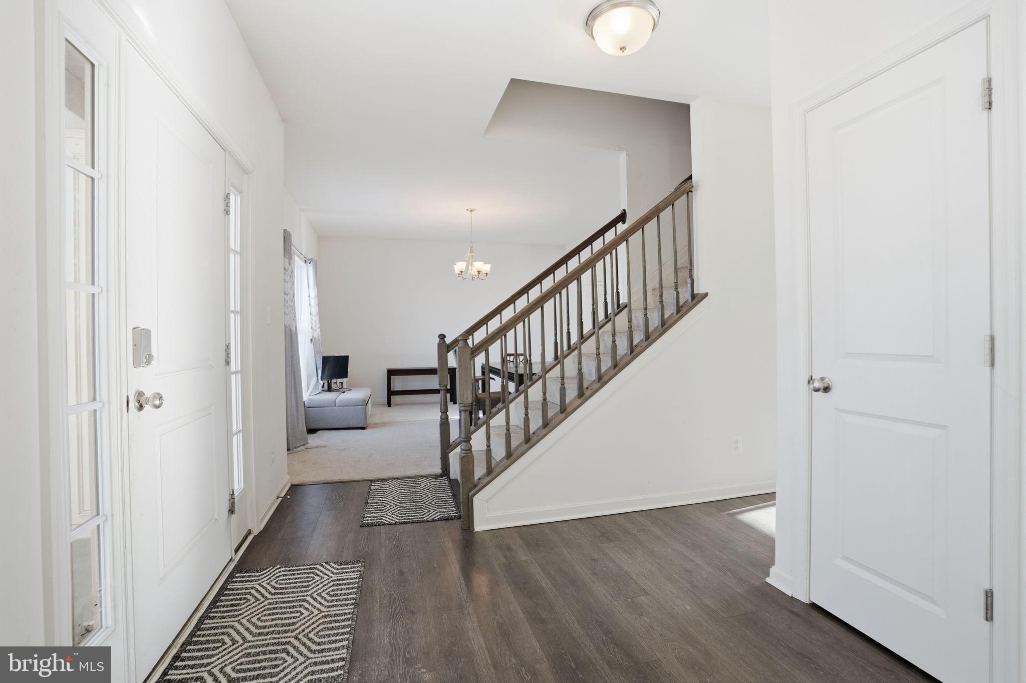 FIELDSTONE VILLAGE - Residential