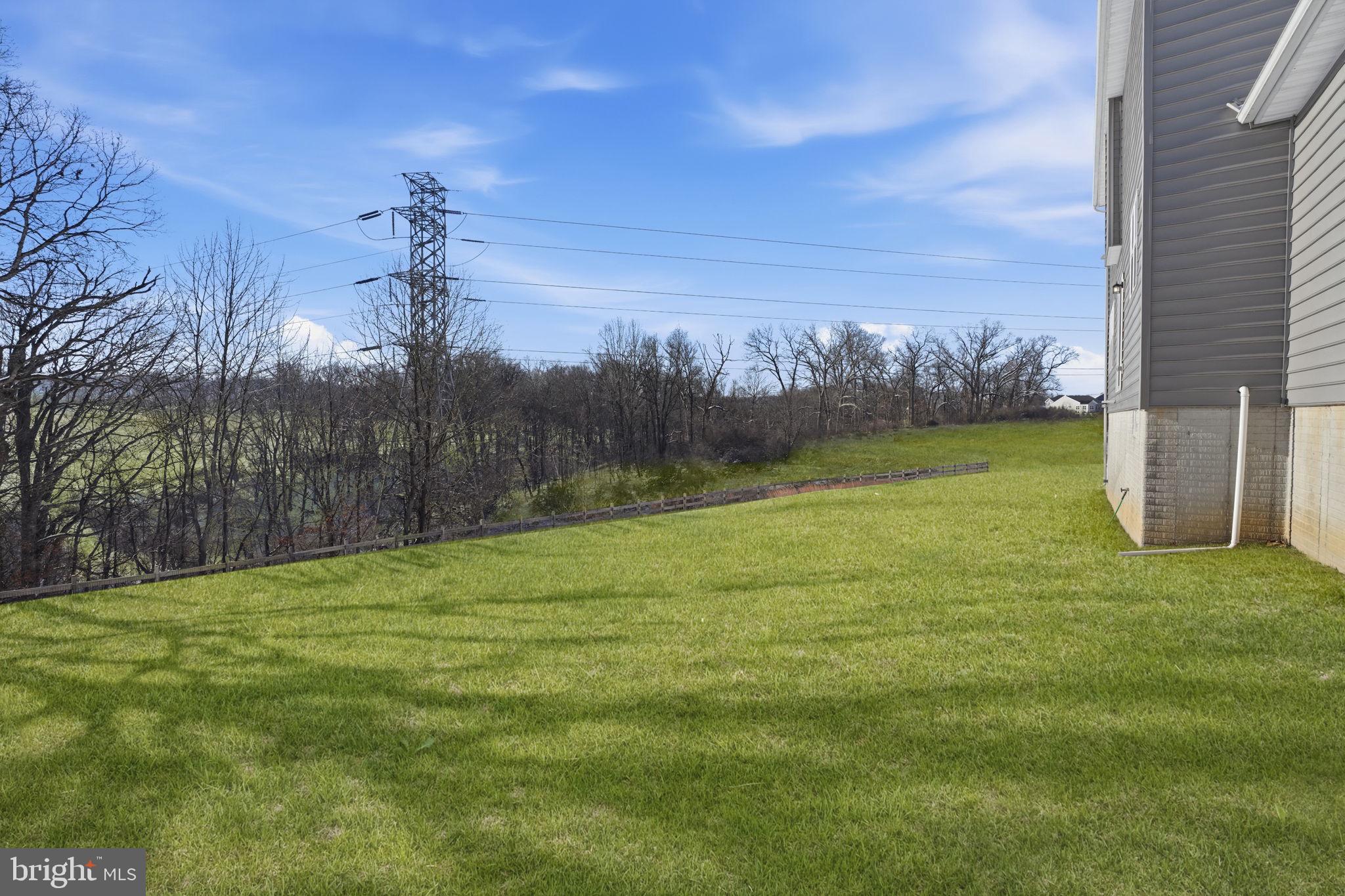 FIELDSTONE VILLAGE - Residential