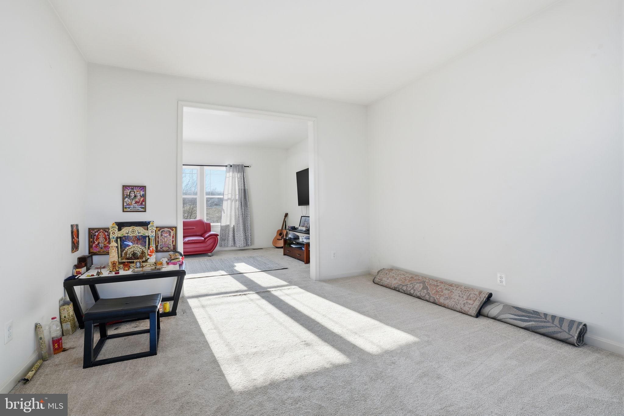 FIELDSTONE VILLAGE - Residential