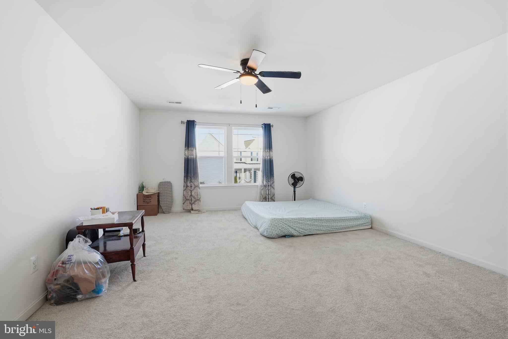 FIELDSTONE VILLAGE - Residential