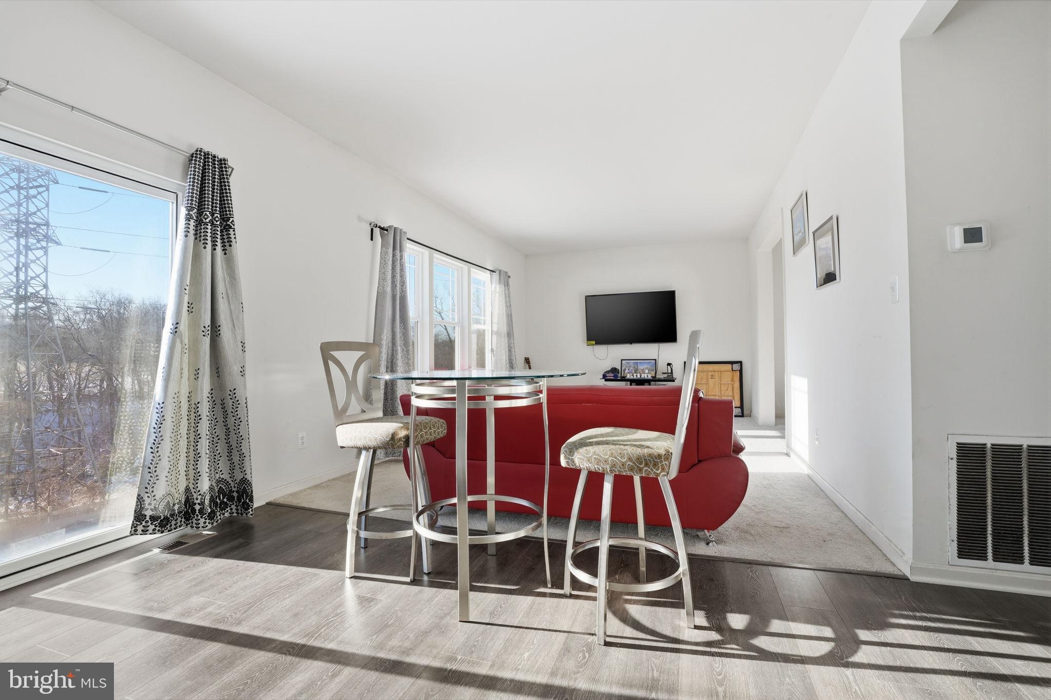 FIELDSTONE VILLAGE - Residential