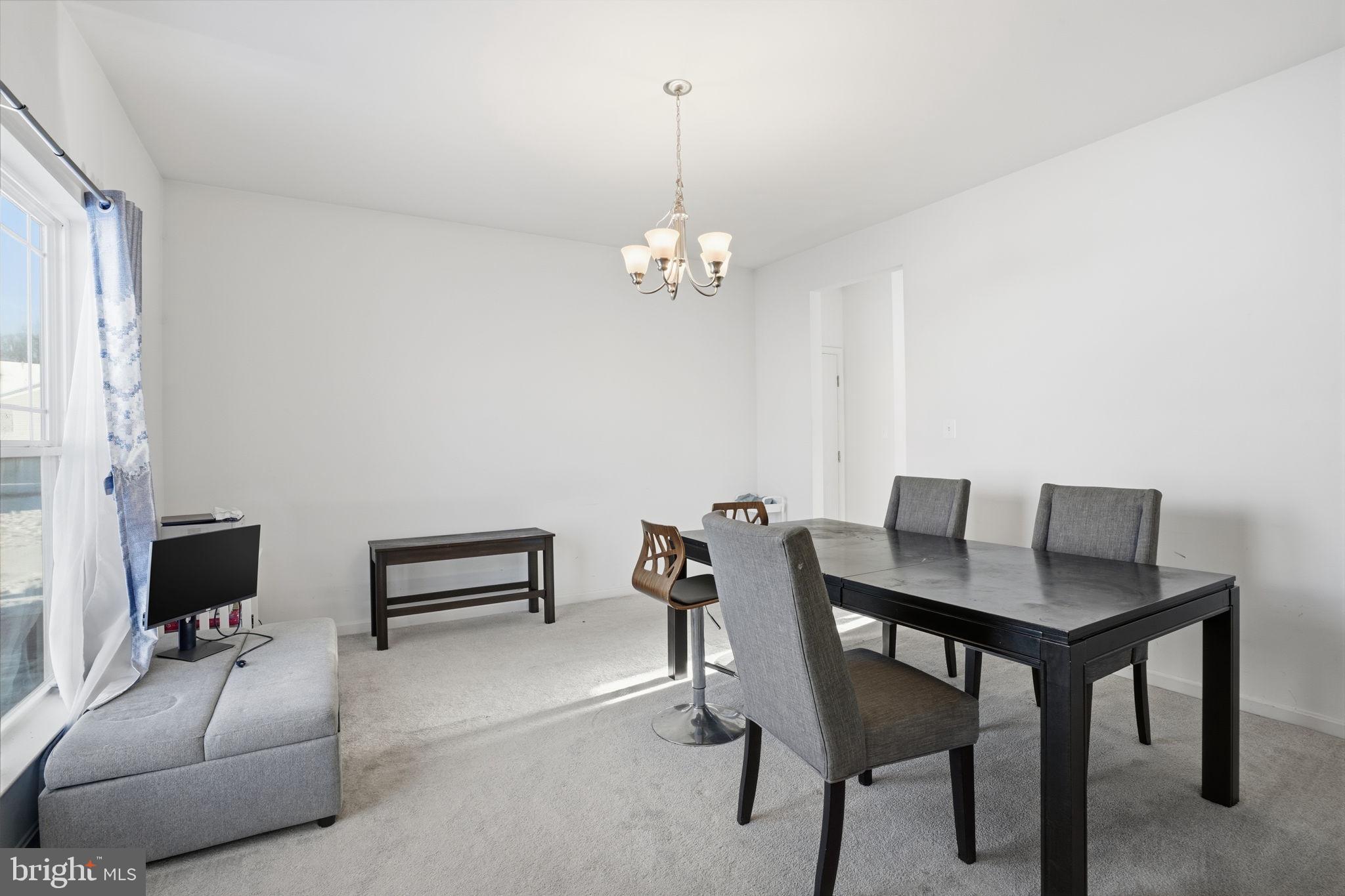 FIELDSTONE VILLAGE - Residential