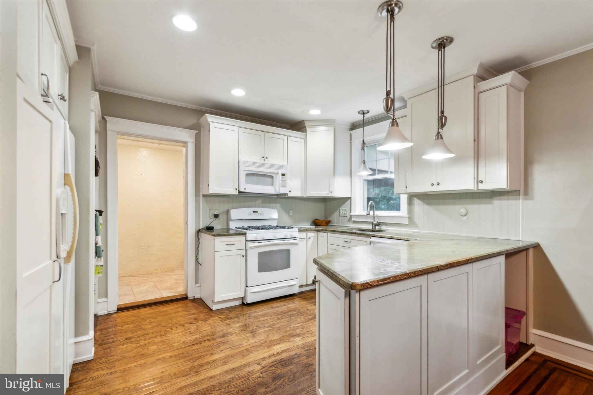 DREXEL HILL - Residential