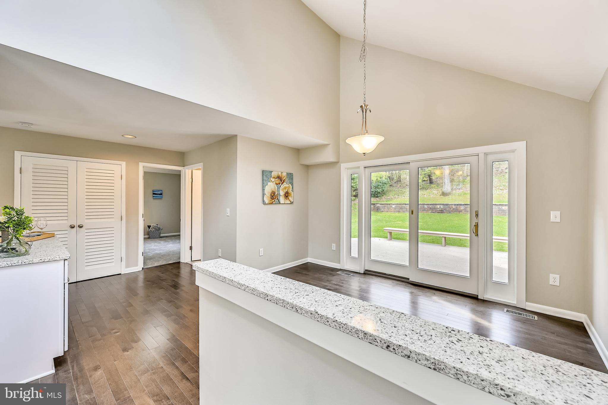 HOLLYBERRY WOODS - Residential