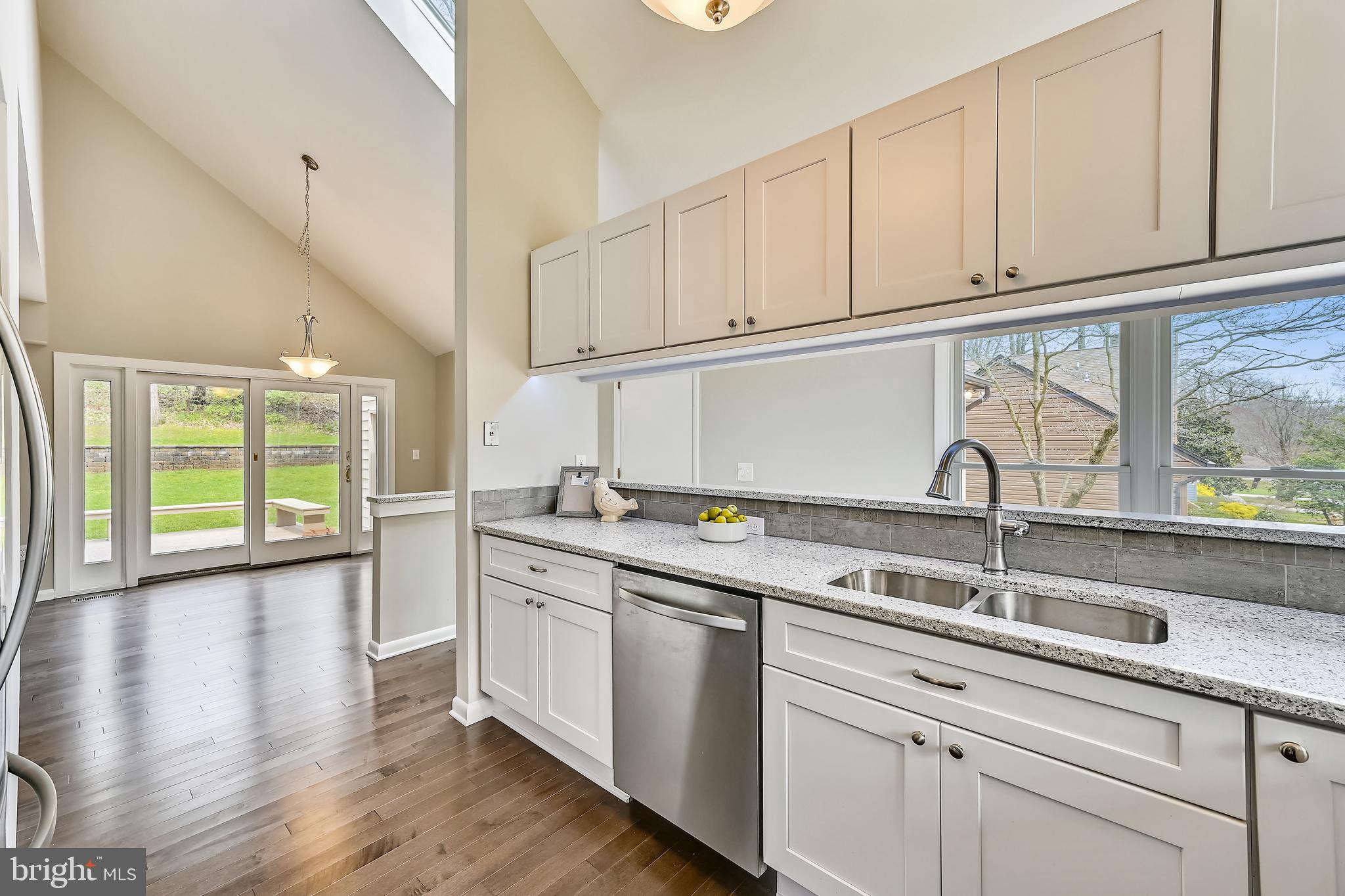 HOLLYBERRY WOODS - Residential