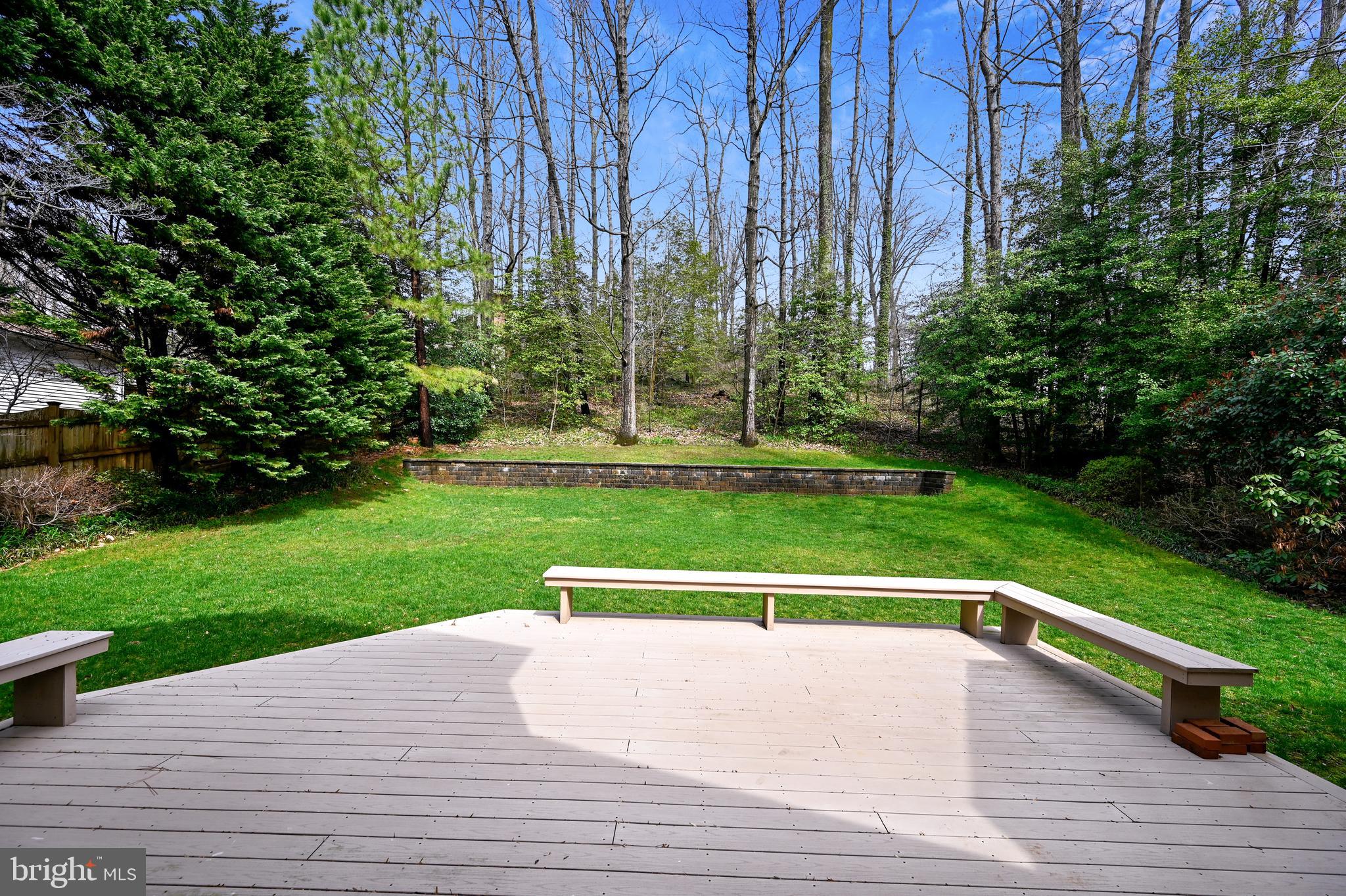 HOLLYBERRY WOODS - Residential