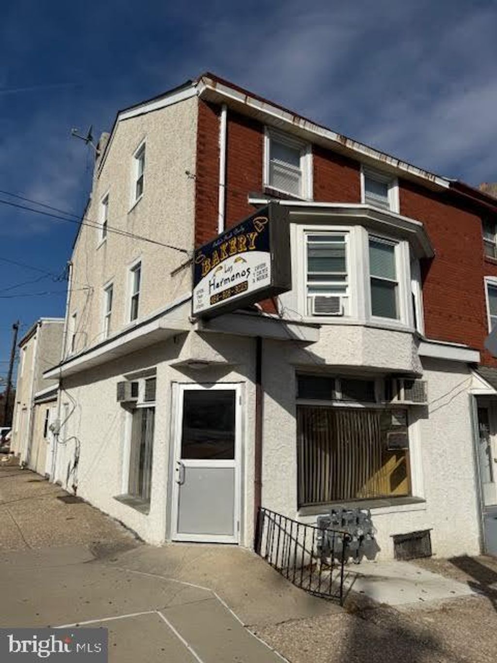 Photo of 520 Dekalb Street, BRIDGEPORT, PA 19401 (MLS # PAMC2162012)