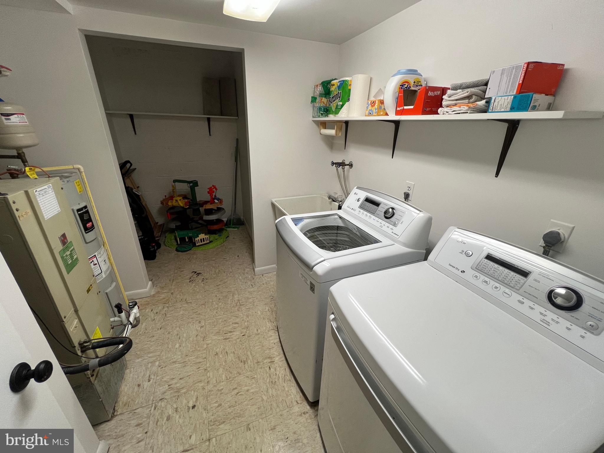 MAYS CHAPEL - Residential