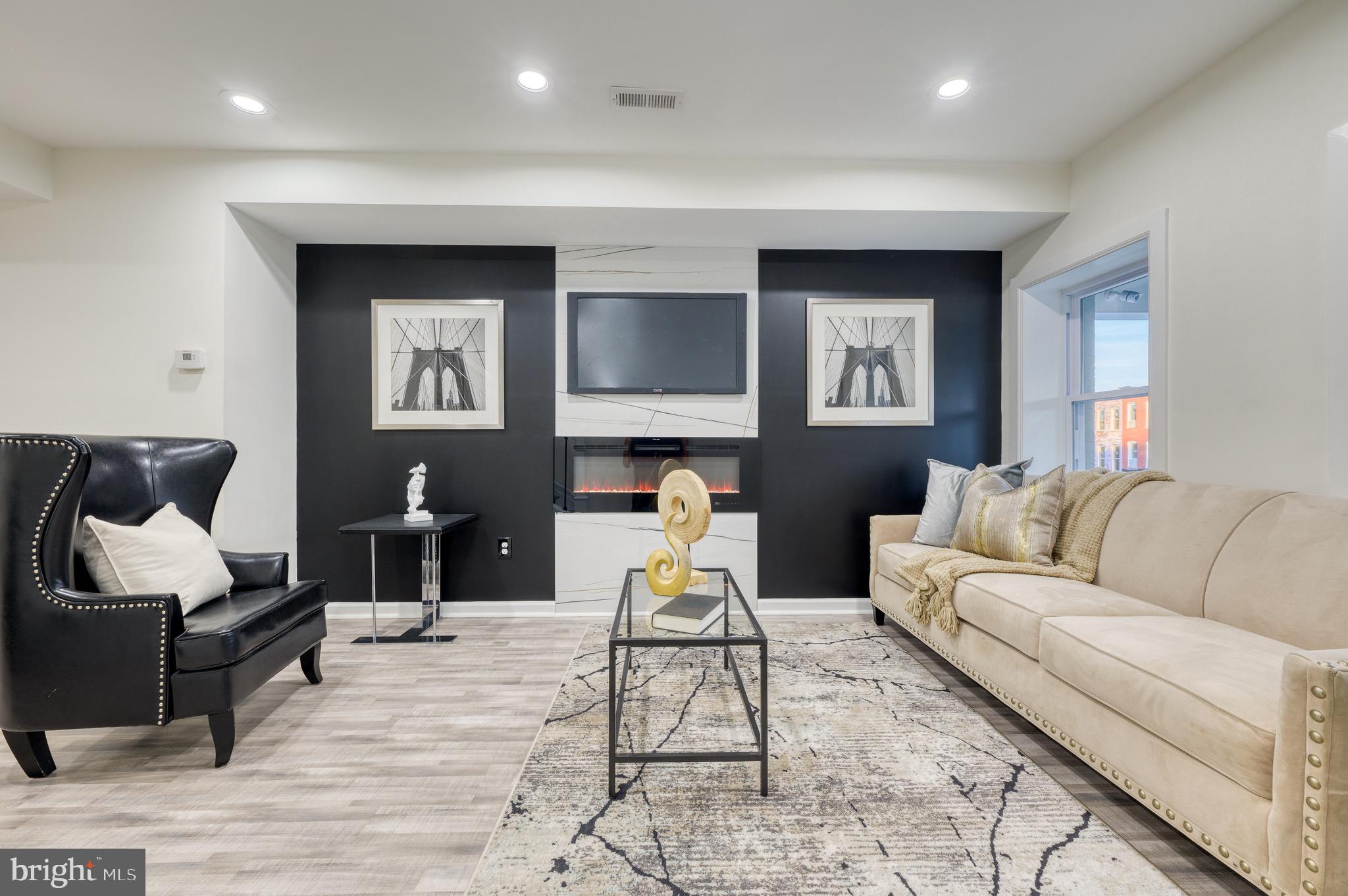 WALBROOK - Residential