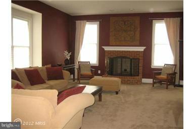 LOUDOUN VALLEY ESTATES - Residential Lease