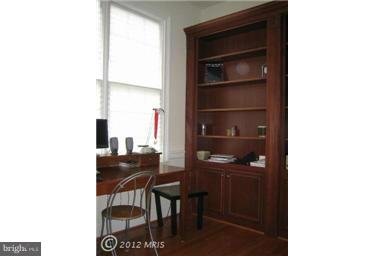 LOUDOUN VALLEY ESTATES - Residential Lease