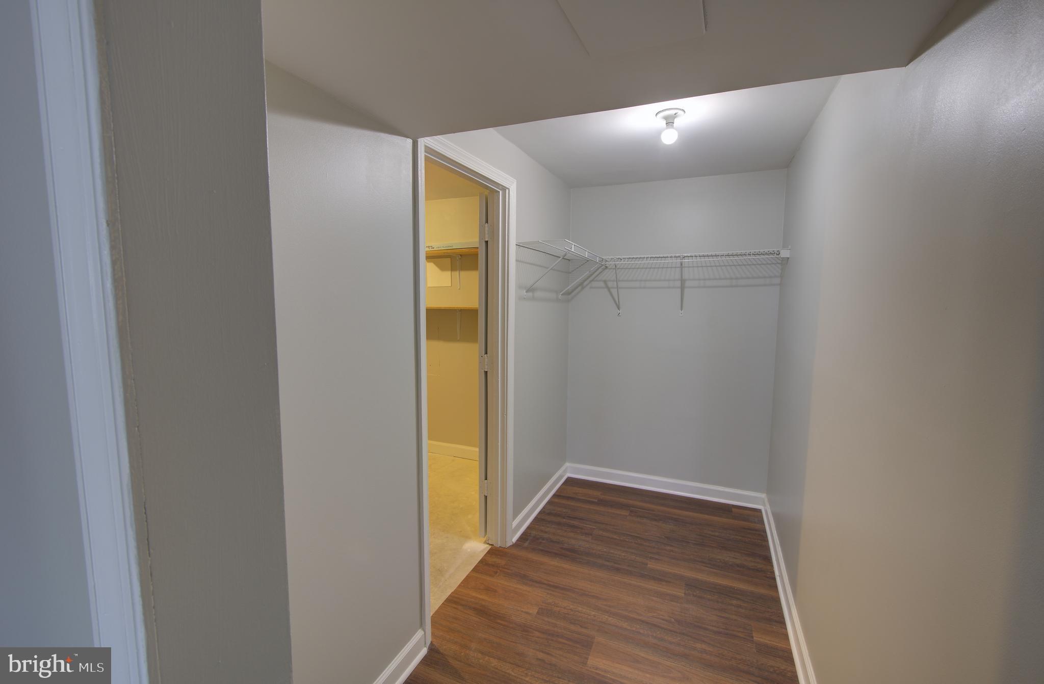 LITTLE ROCKY RUN - Residential Lease