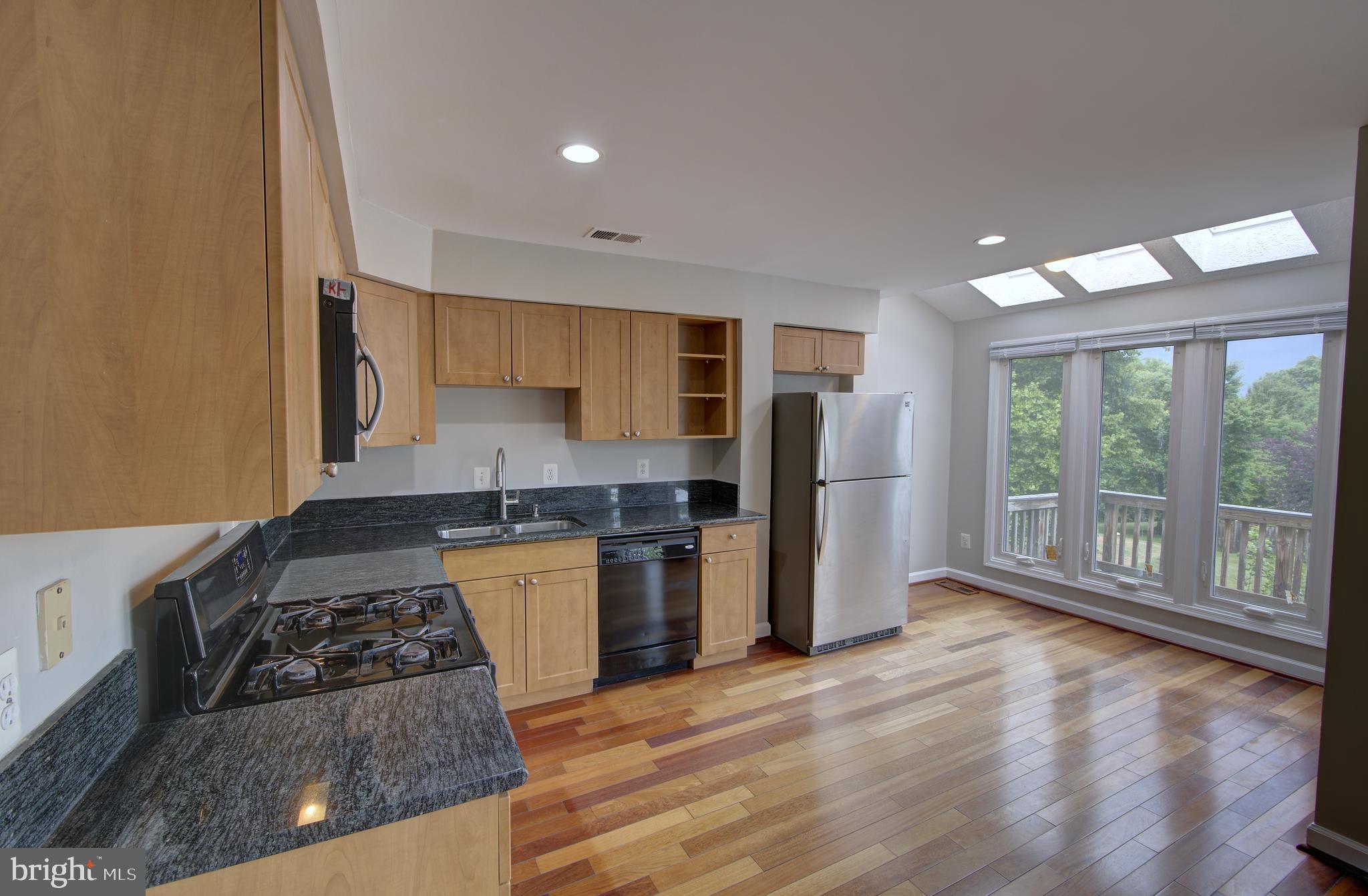 LITTLE ROCKY RUN - Residential Lease