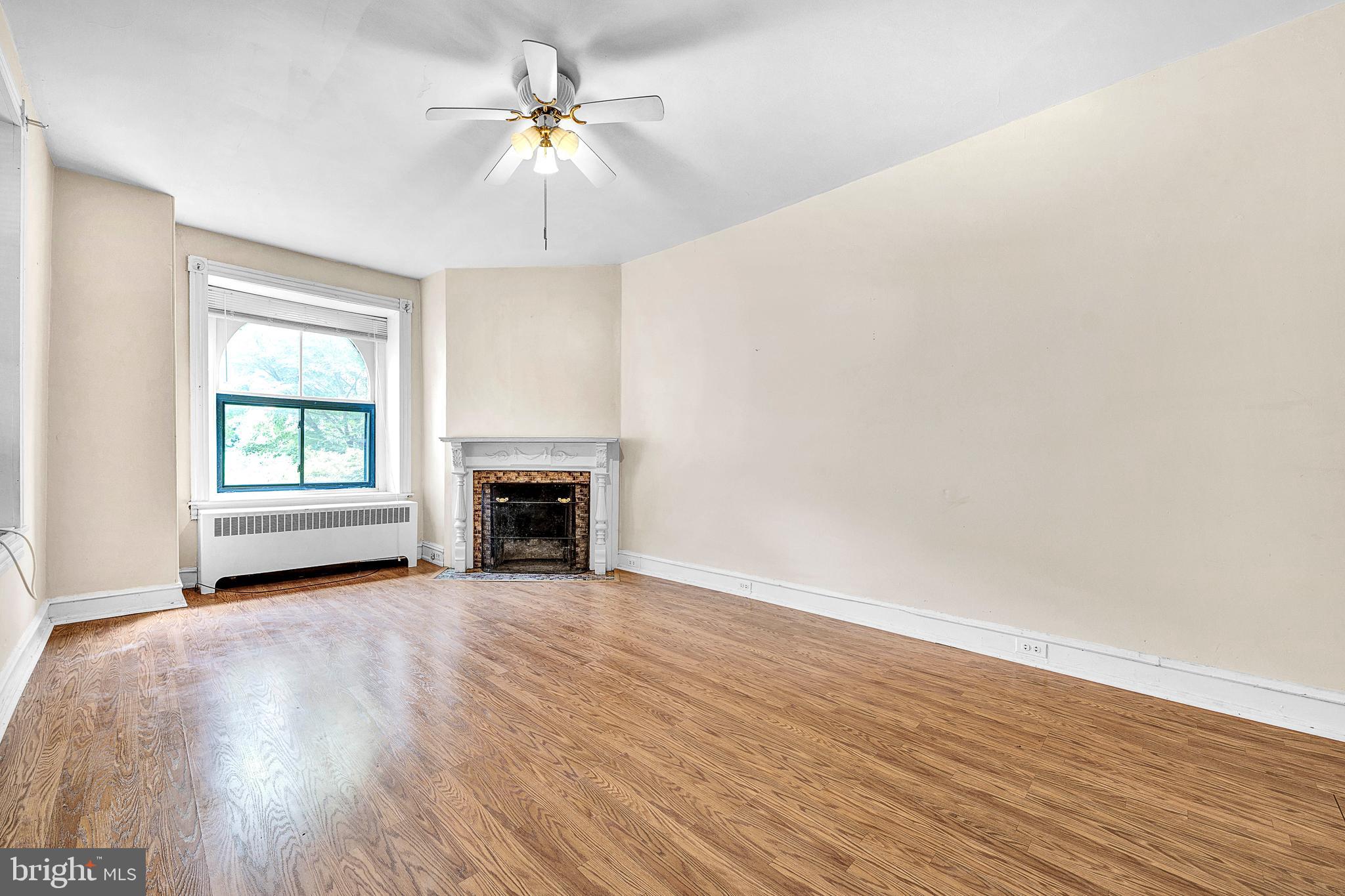 CHESTNUT HILL - Residential Income