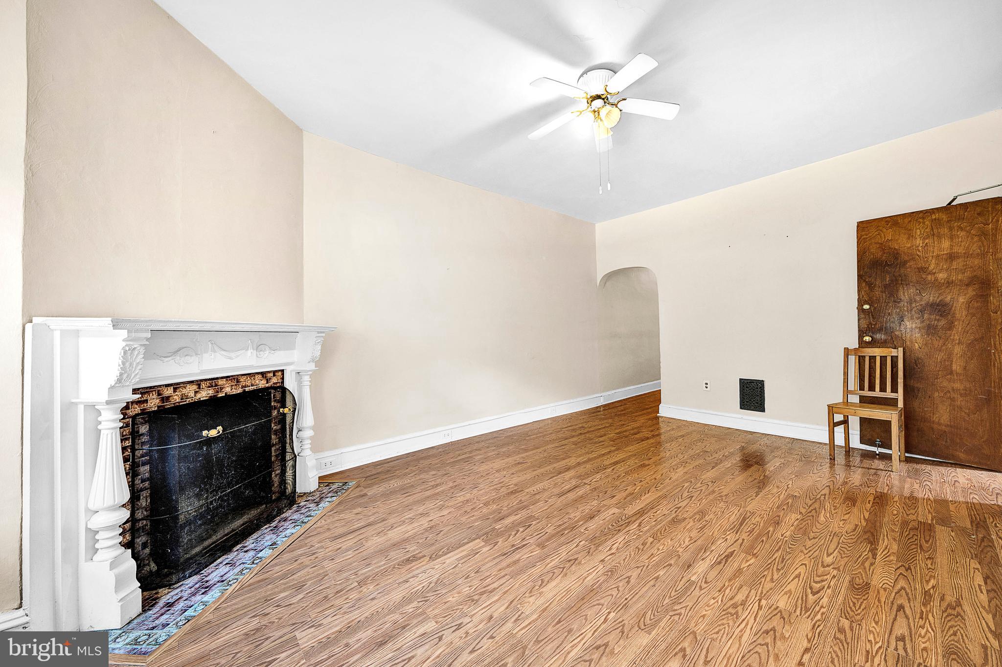 CHESTNUT HILL - Residential Income