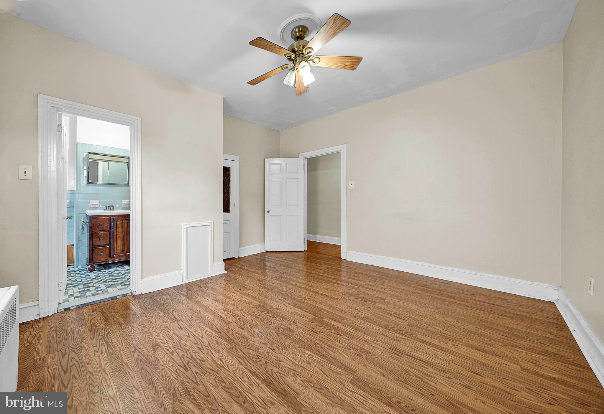 CHESTNUT HILL - Residential Income