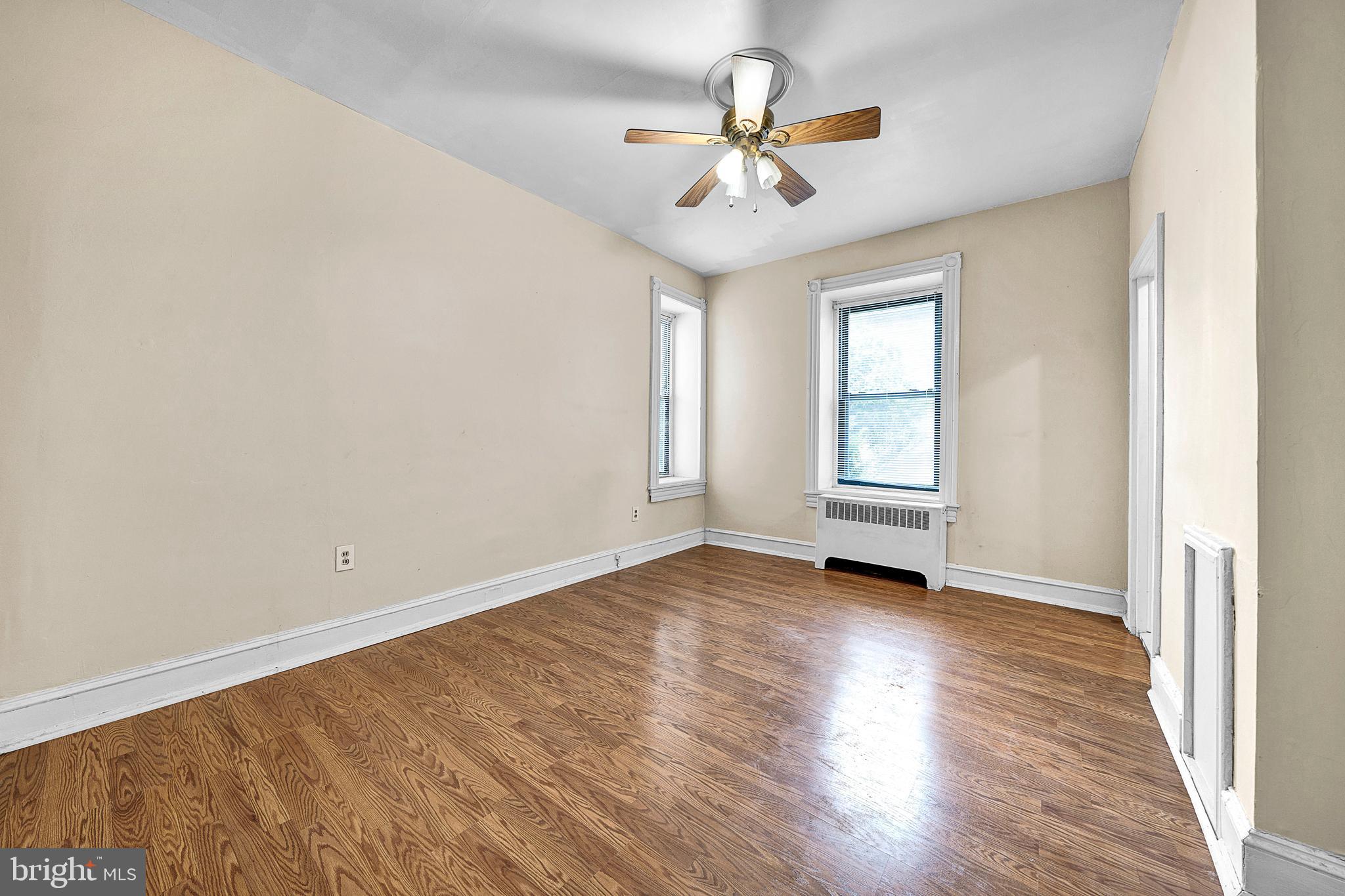 CHESTNUT HILL - Residential Income