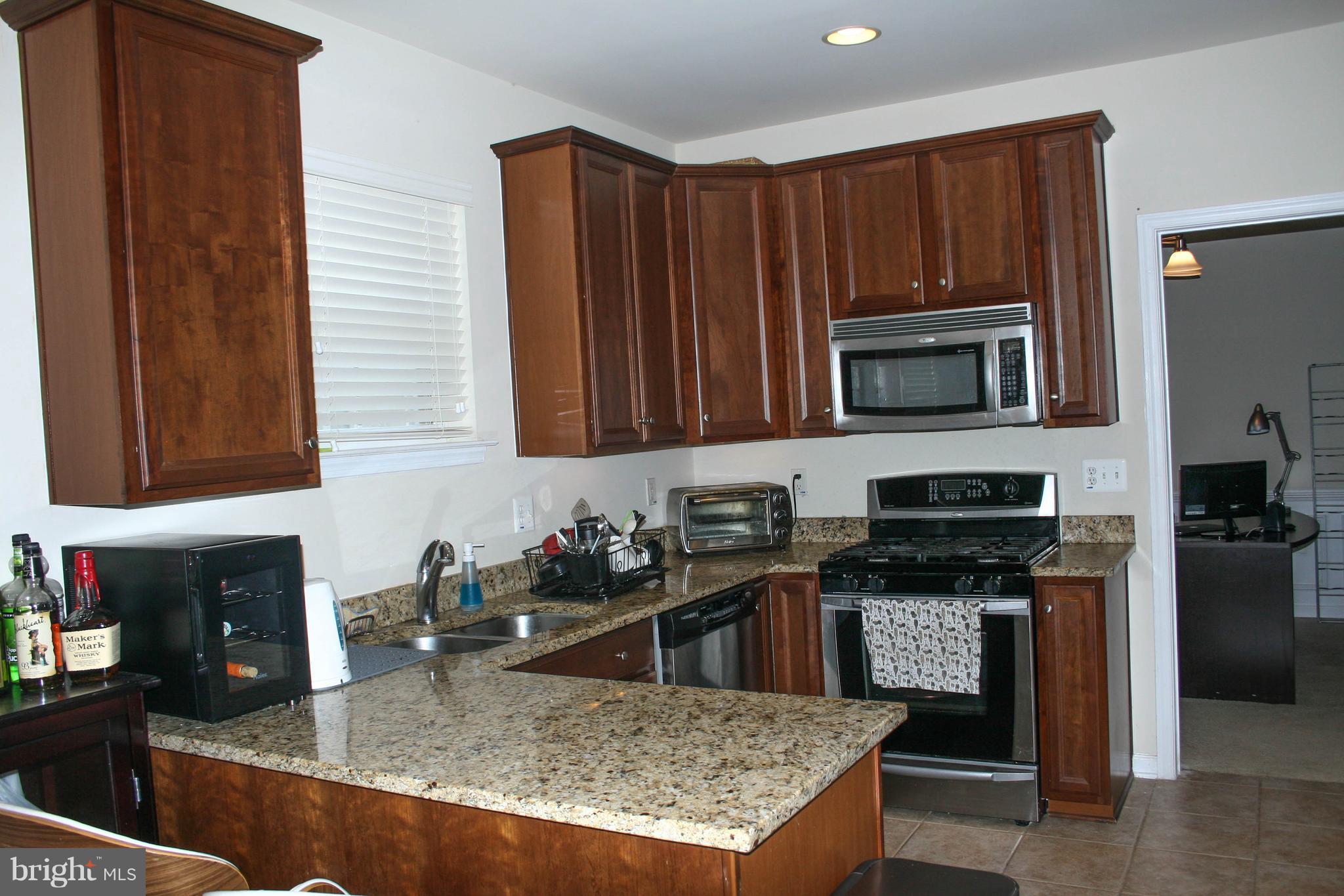 THE RESERVE CONDOMINIUMS - Residential