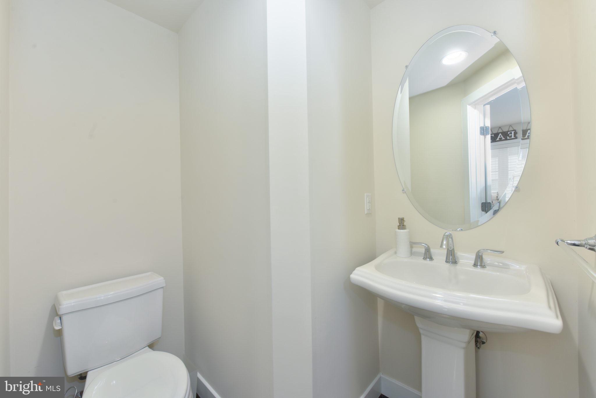 GLENMONT METROCENTRE - Residential