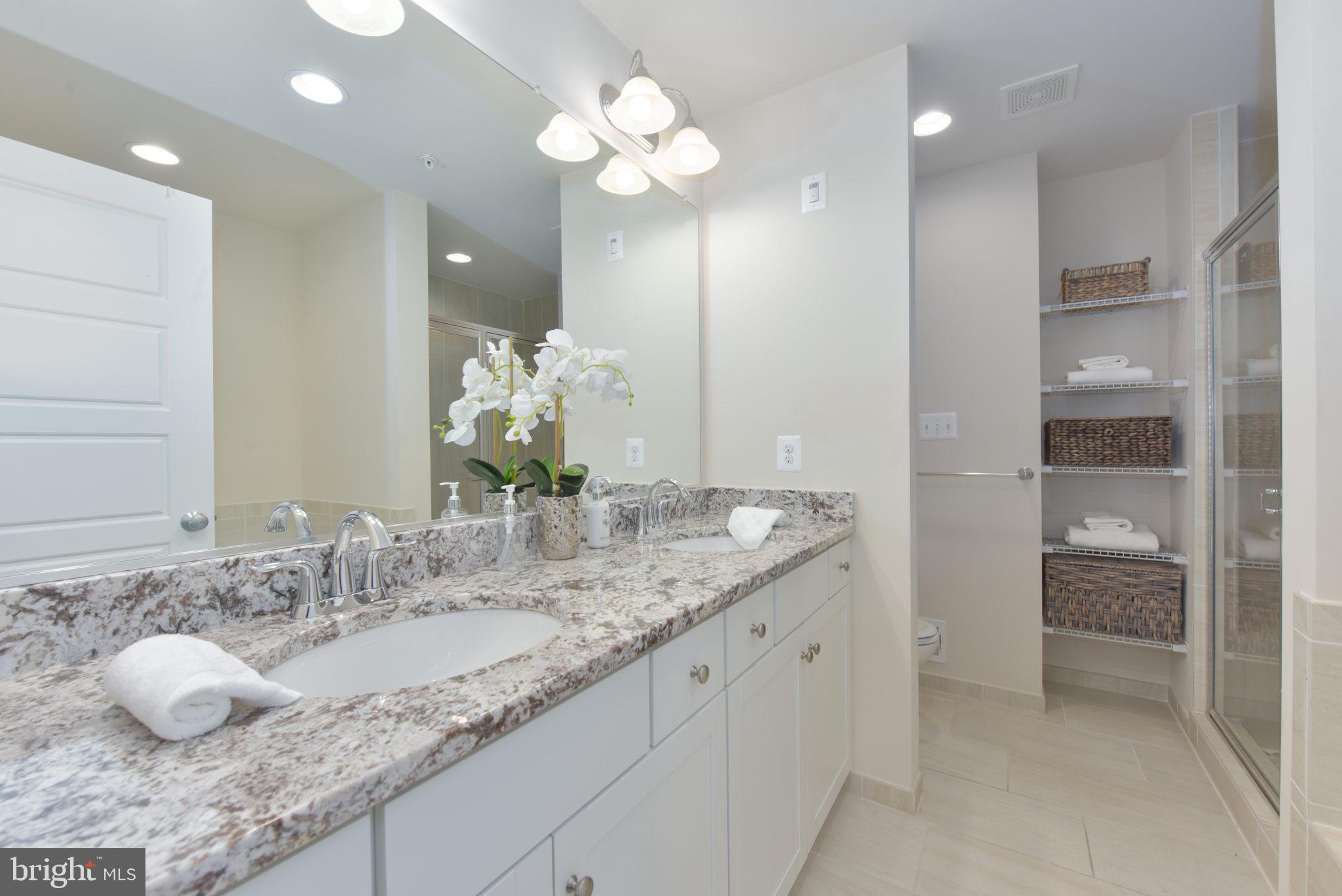 GLENMONT METROCENTRE - Residential