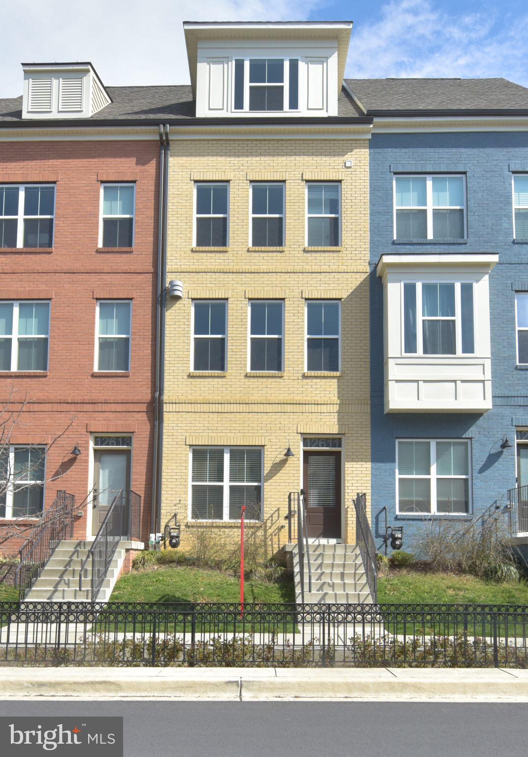 GLENMONT METROCENTRE - Residential