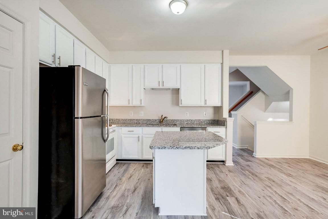 CENTRE RIDGE - Residential