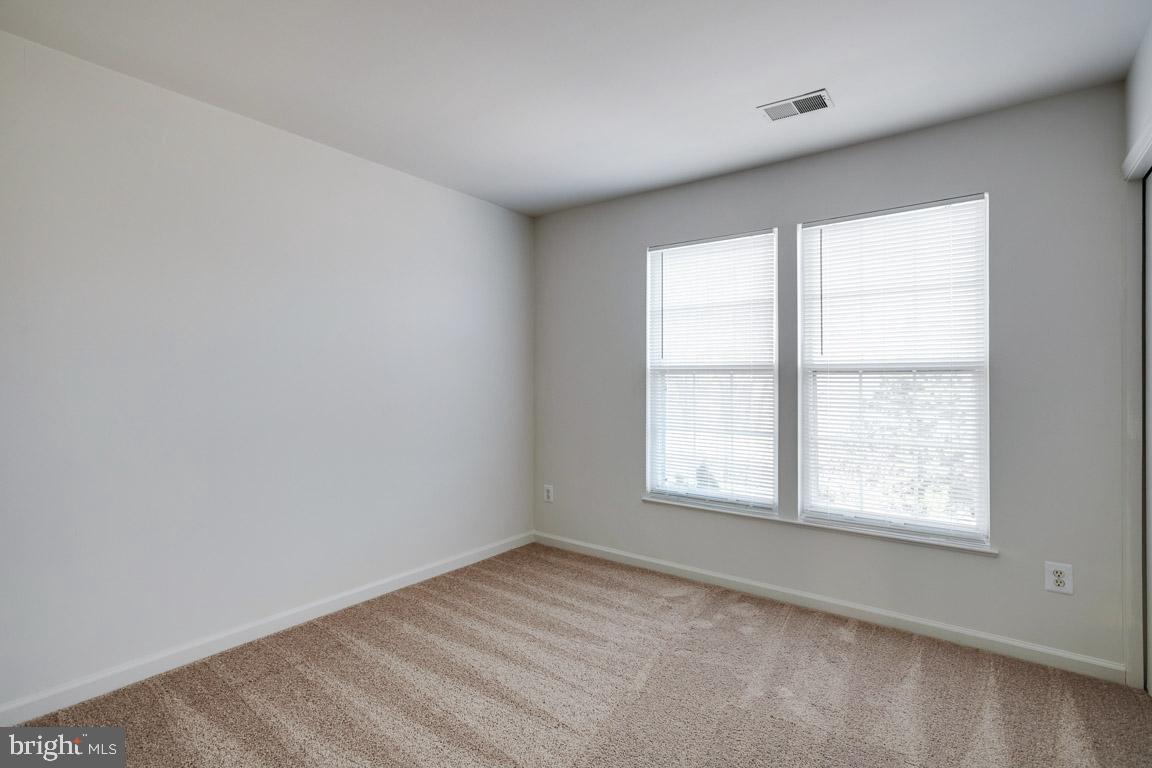 CENTRE RIDGE - Residential