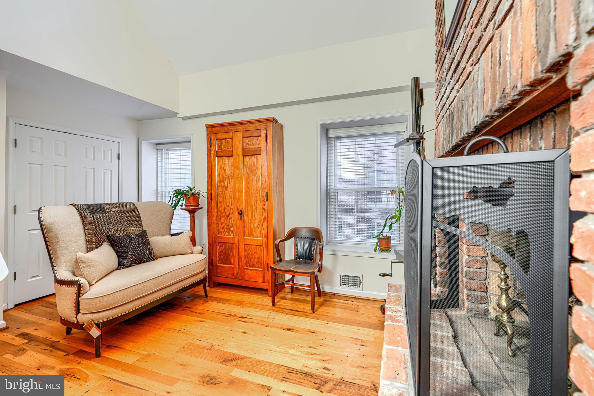 UPPER FELLS POINT - Residential