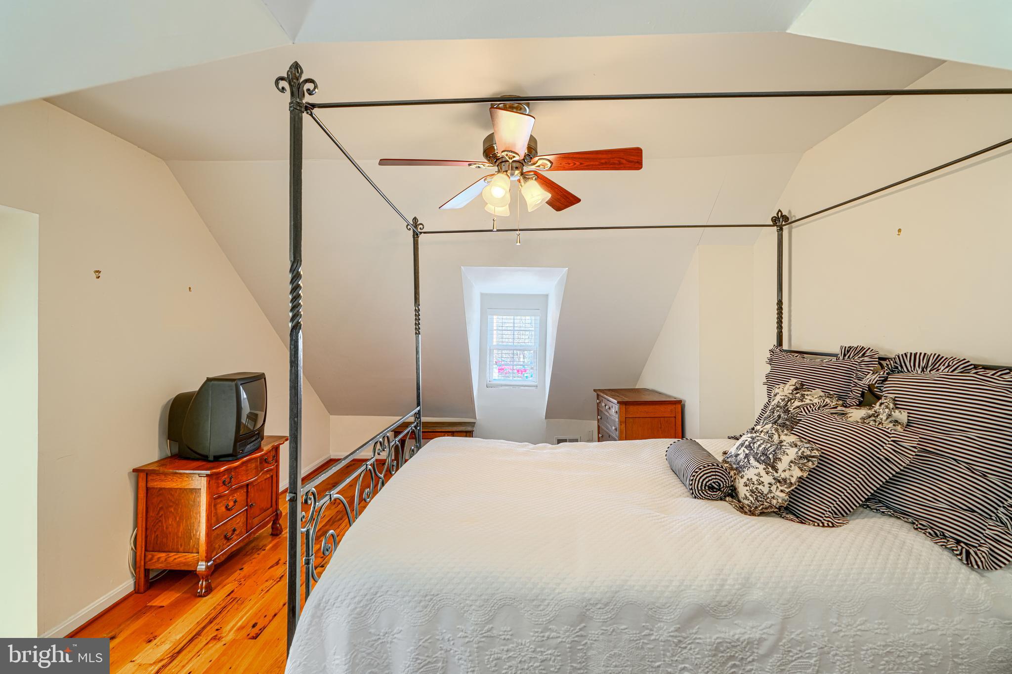 UPPER FELLS POINT - Residential