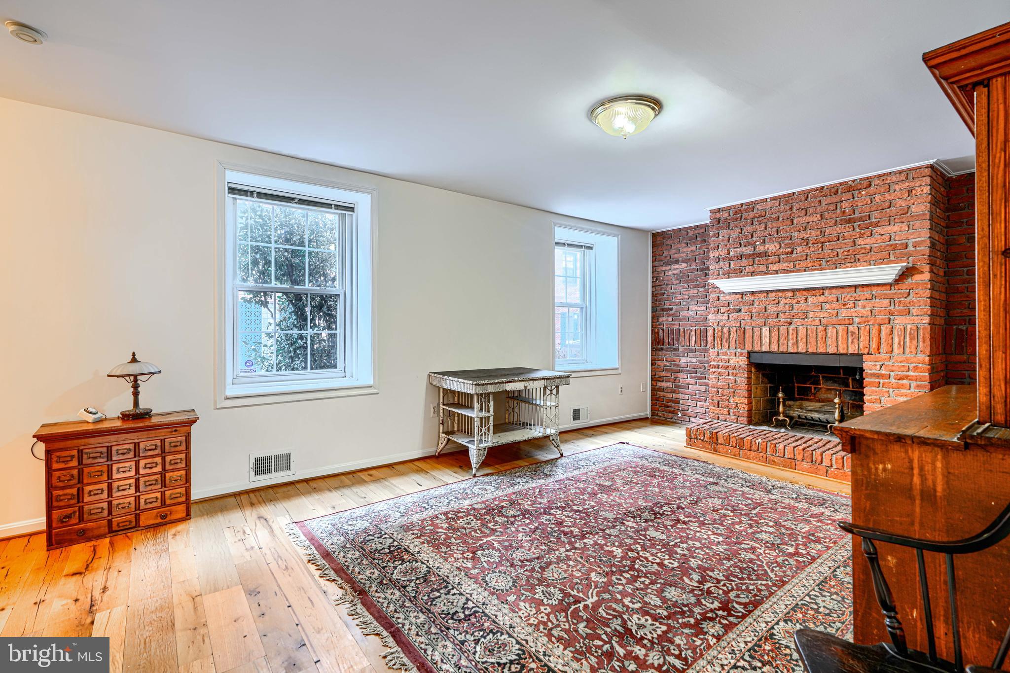 UPPER FELLS POINT - Residential