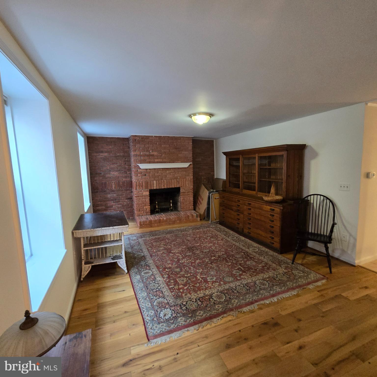 2102 CAMBRIDGE STREET