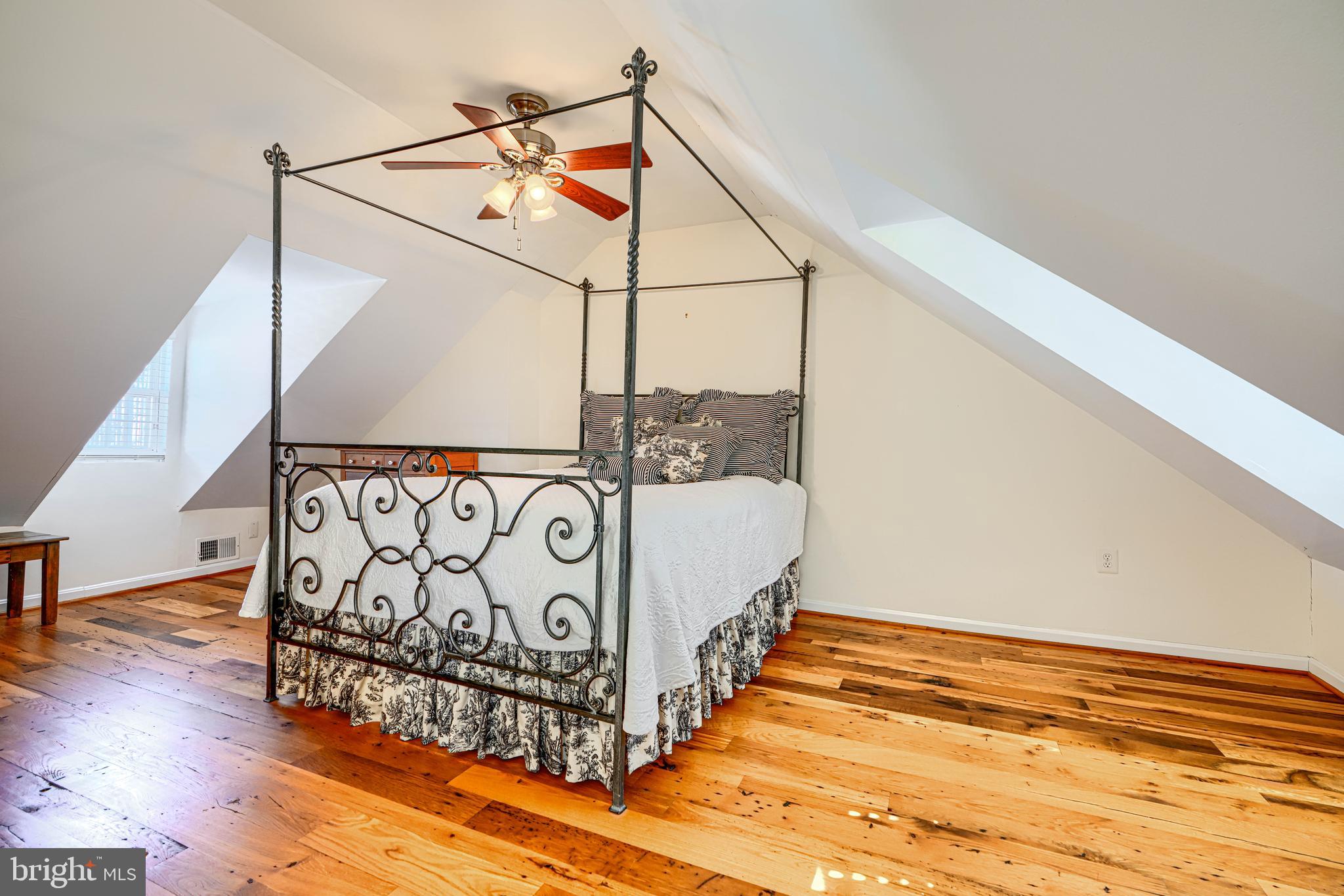 UPPER FELLS POINT - Residential