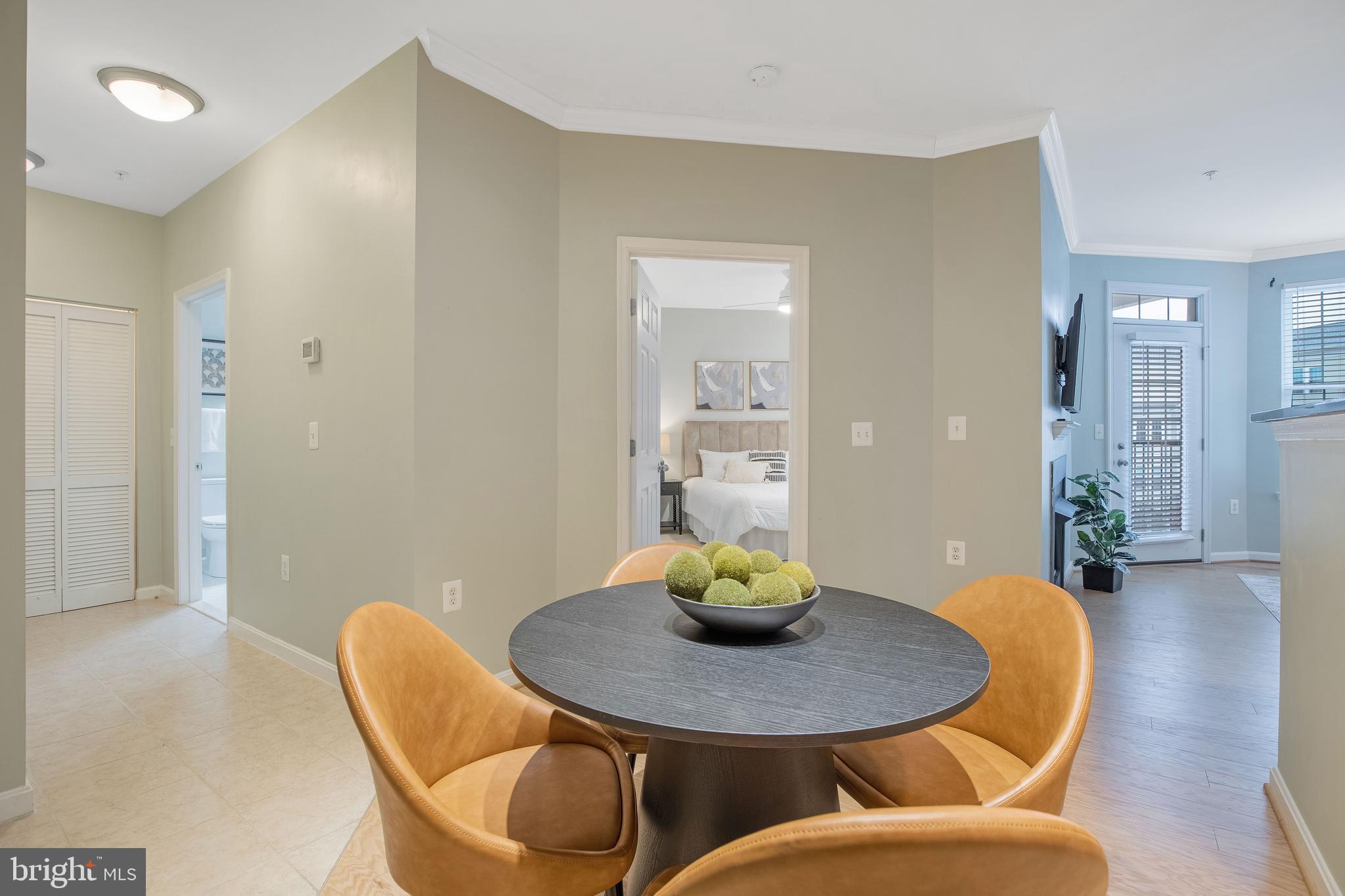 THE GROVE AT ARLINGTON - Residential Lease