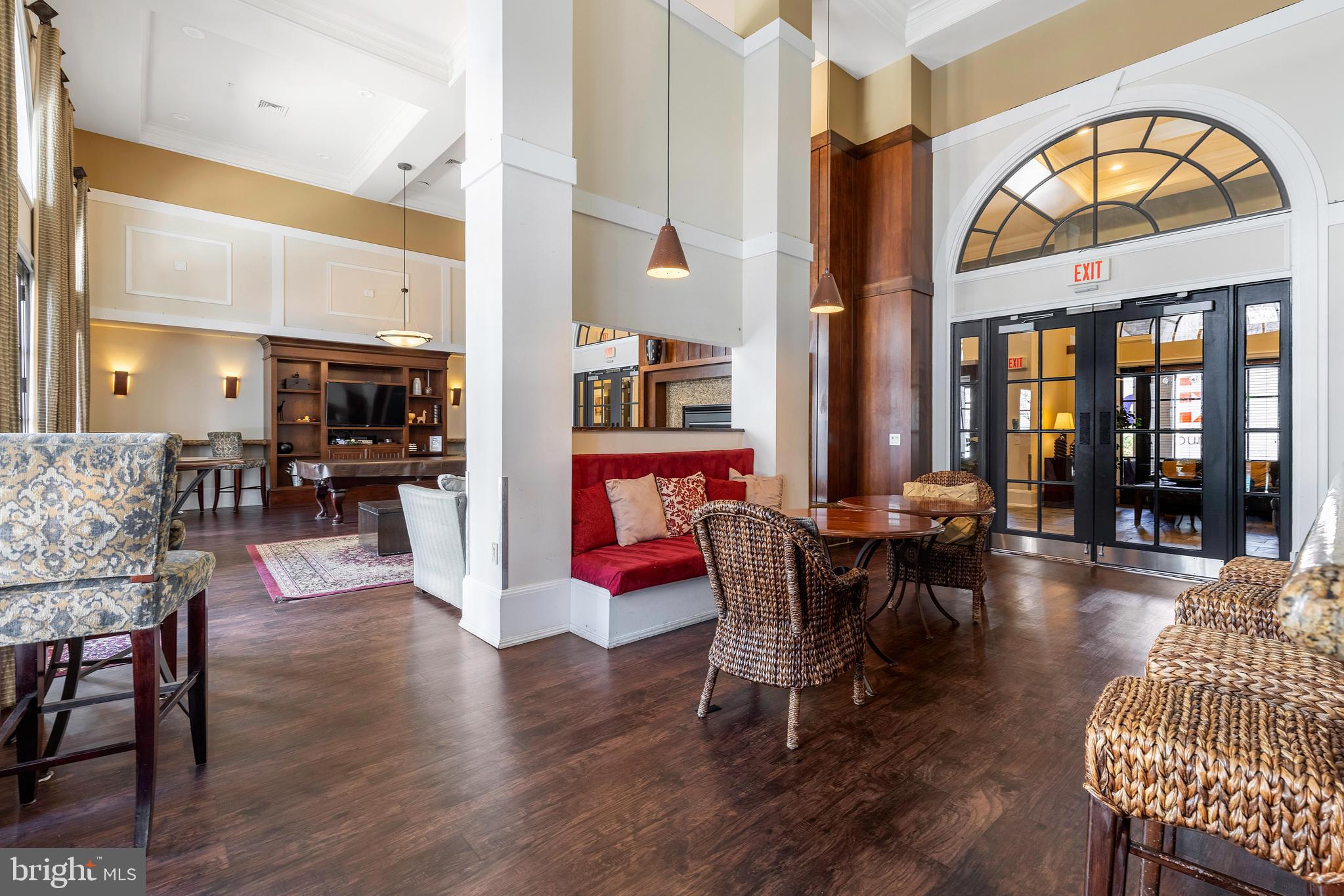 THE GROVE AT ARLINGTON - Residential Lease