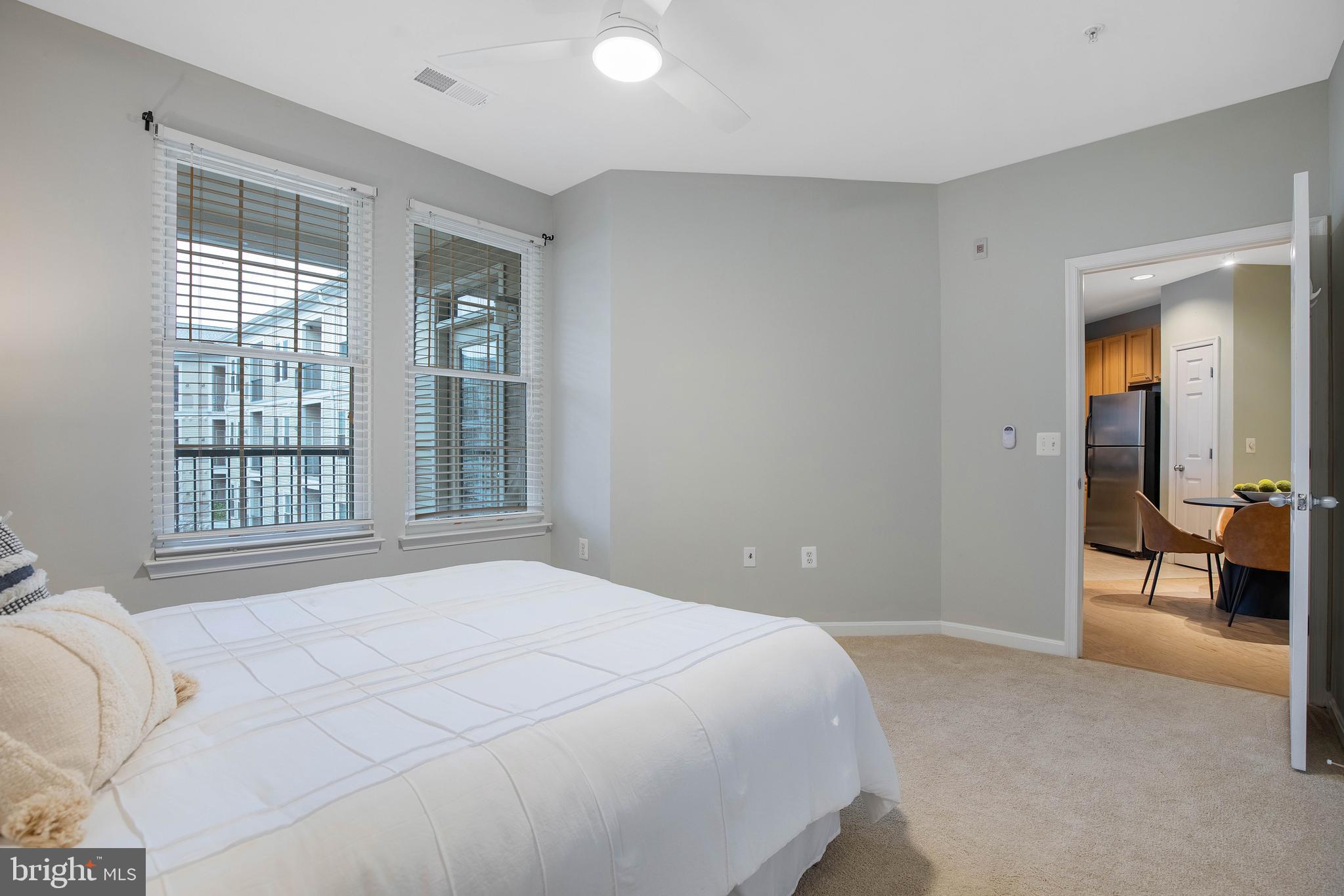 THE GROVE AT ARLINGTON - Residential Lease