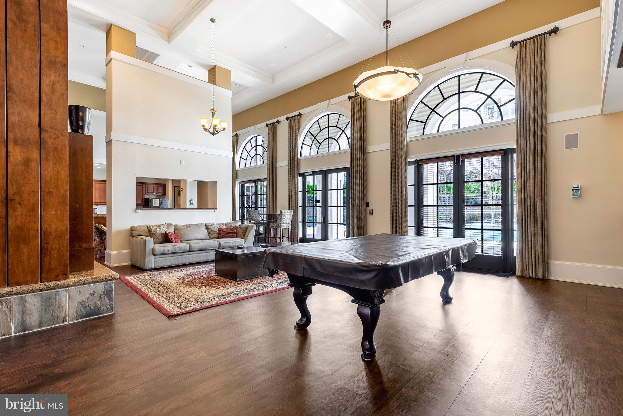 THE GROVE AT ARLINGTON - Residential Lease