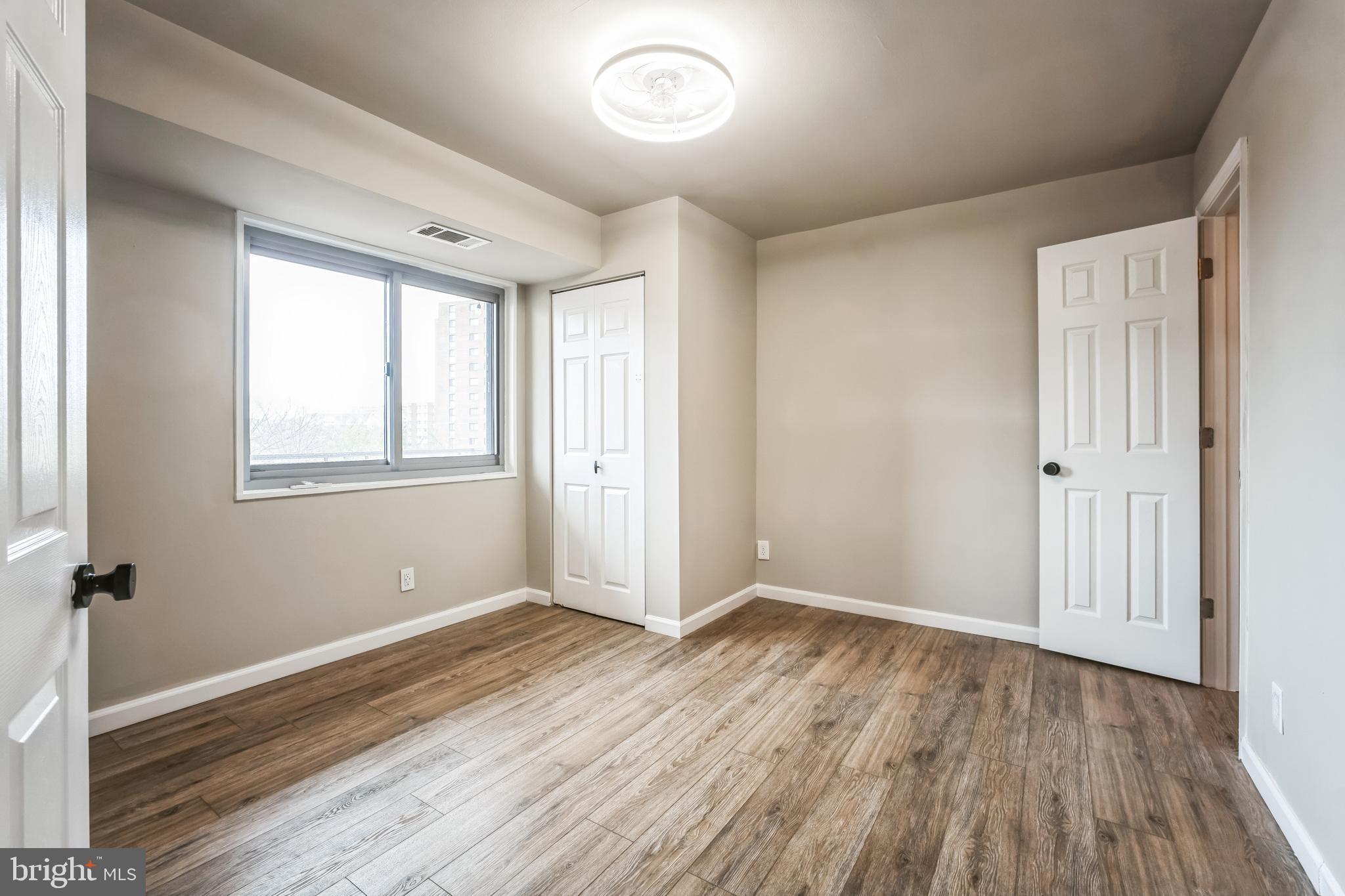 PAVILION ON THE PARK - Residential