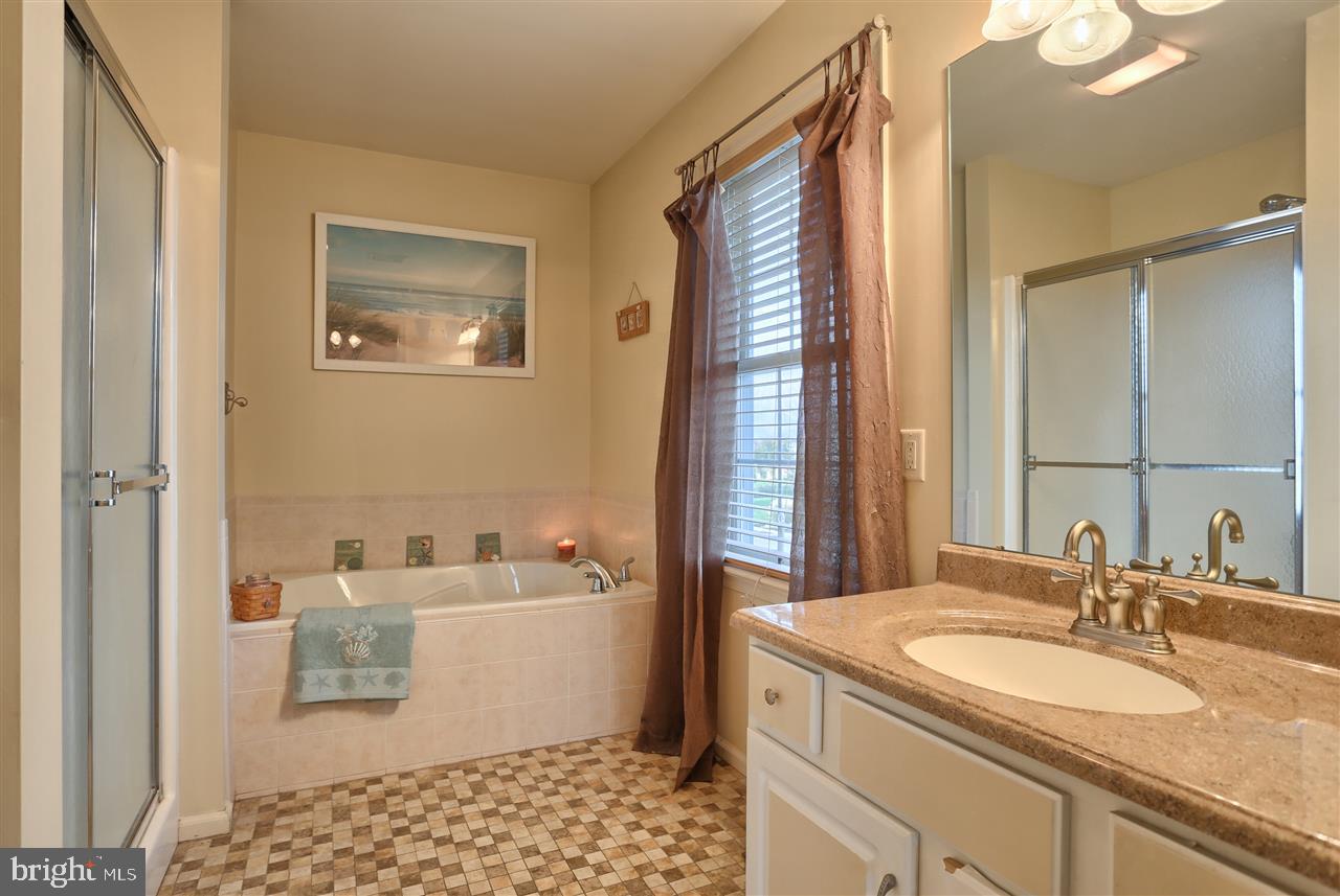 OLDE STONE WAY - Residential
