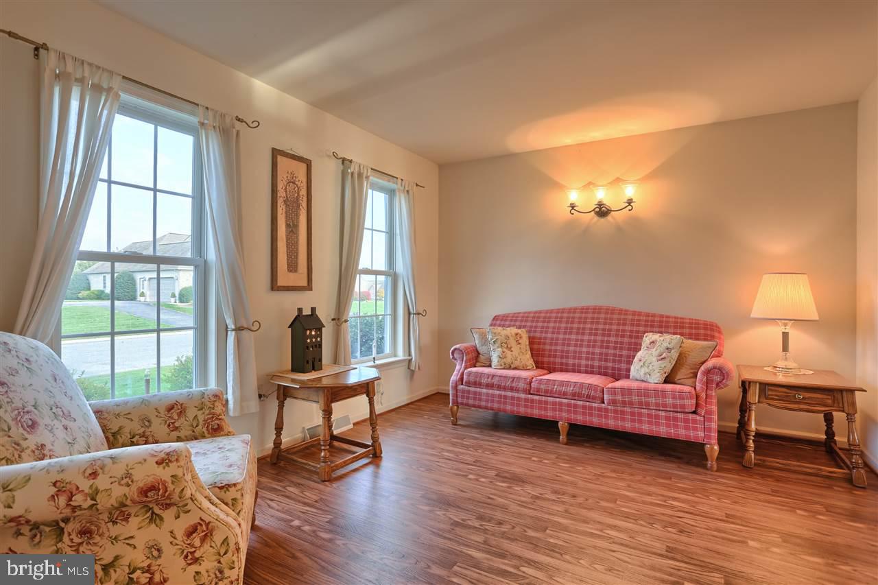 OLDE STONE WAY - Residential
