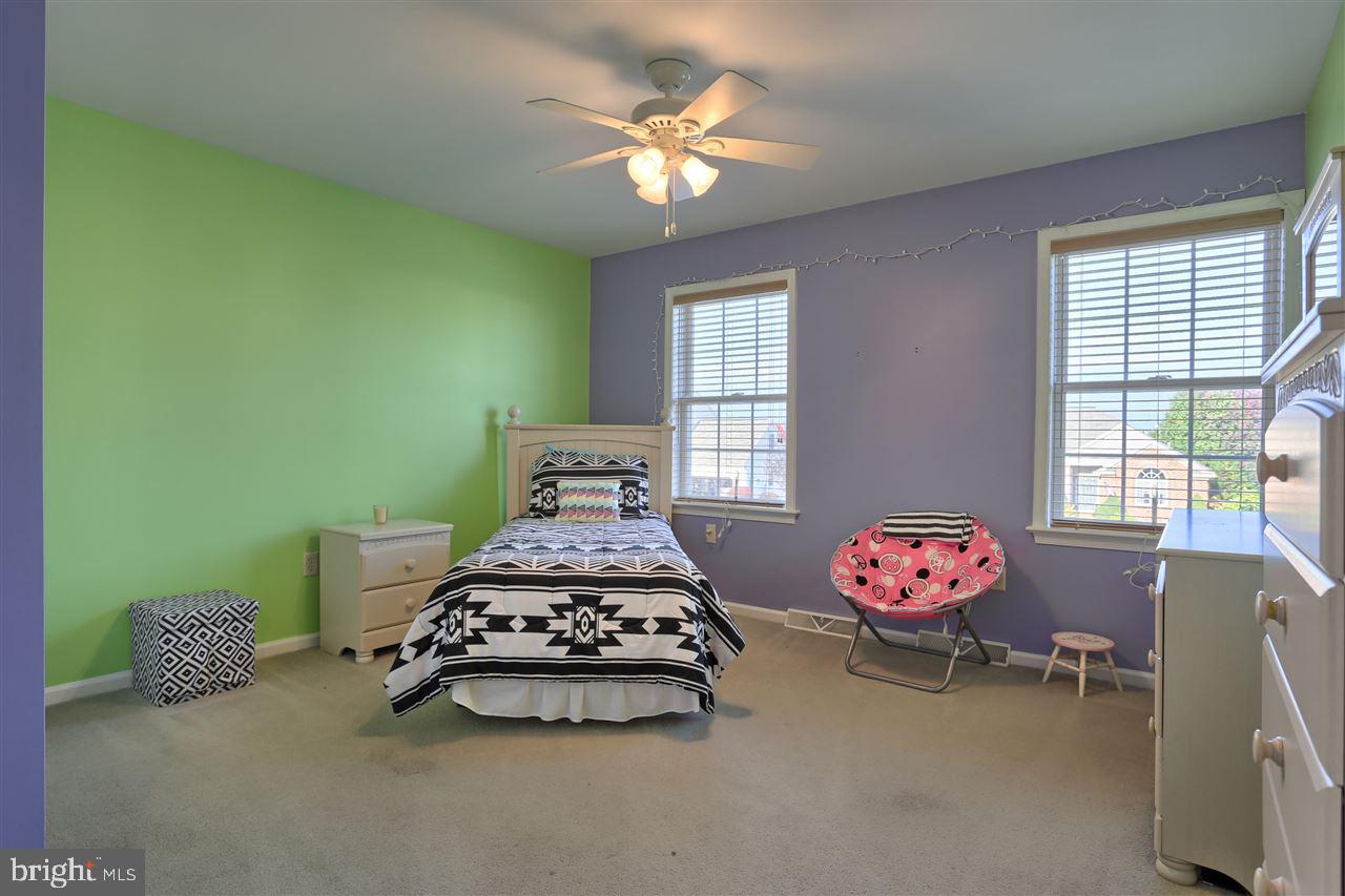OLDE STONE WAY - Residential