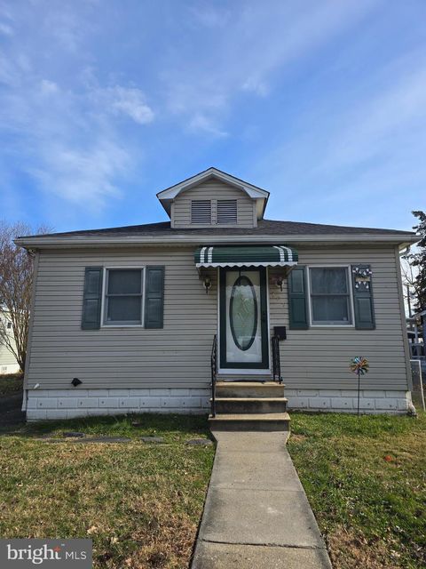 Photo of 309 George Avenue, ESSEX, MD 21221 (MLS # MDBC2148518)