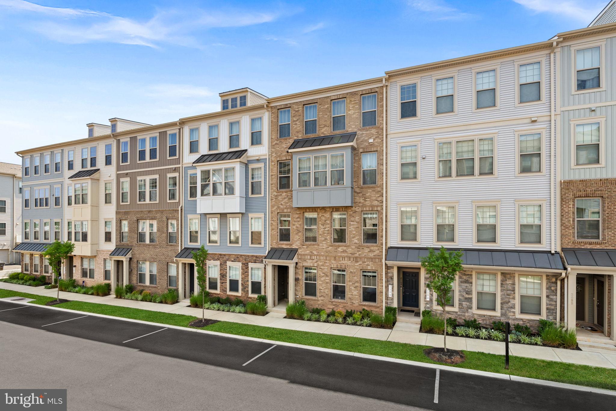 212 PARK CENTRAL TERRACE A