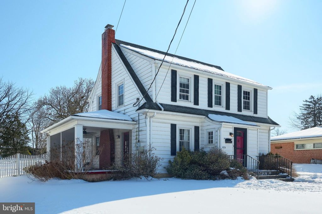 Photo of 416 Park Avenue, NEW CUMBERLAND, PA 17070 (MLS # PACB2050518)